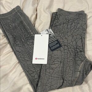 WUNDER TRAIN Lululemon leggings- NWT